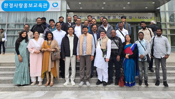 Telangana government visits south korea to study Cheonggyecheon river