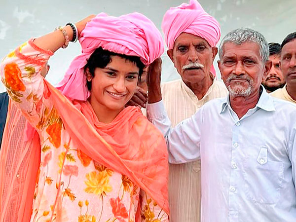 Haryana Assembly elections results 2024 Vinesh Phogat takes early lead in Julana Haryana Assembly elections results 2024 Vinesh Phogat takes early lead in Julana