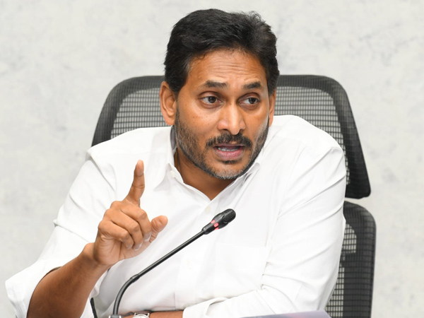 YS Jagan Facing multi corner political attacks will he succeed in this fight