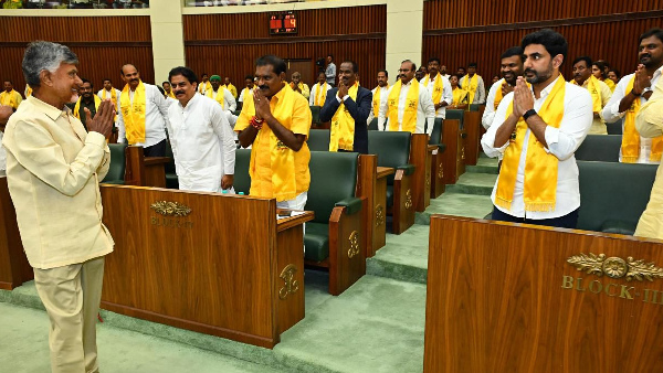 Chandrababu key posting to senior ias from Telangana ahead of ap assembly budget session