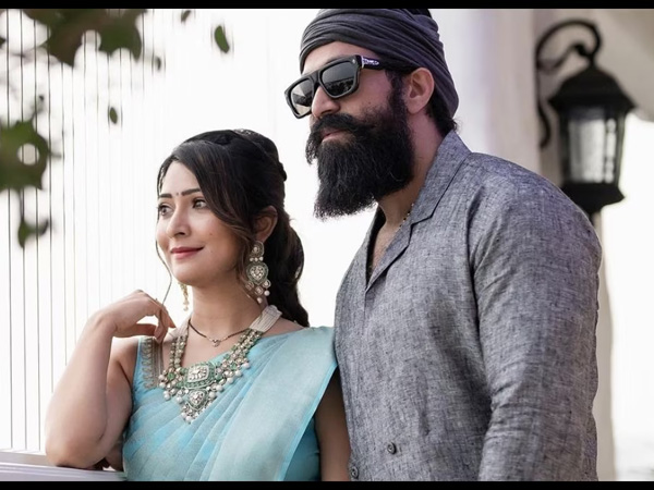 Another star hero and heroine couple who climbed the steps of the court