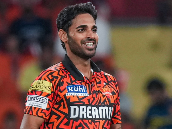 IPL auction 2025 SRH owner Kavya Maran heart break symbol for Bhuvaneswar Kumar