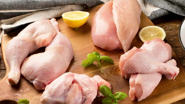 Does eating broiler chicken often cause fertility problems in men and women