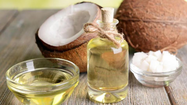 If you drink a spoonful of coconut oil daily miracles guarentee in your health If you drink a spoonful of coconut oil daily miracles guarentee in your health