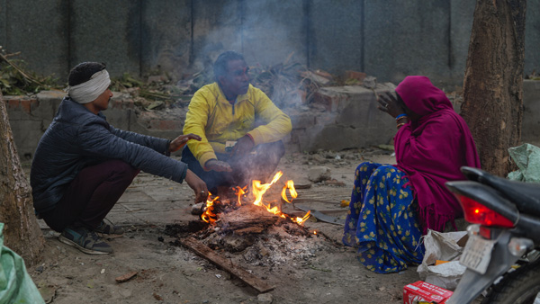 Cold intensity increases as temperatures drop in Telangana