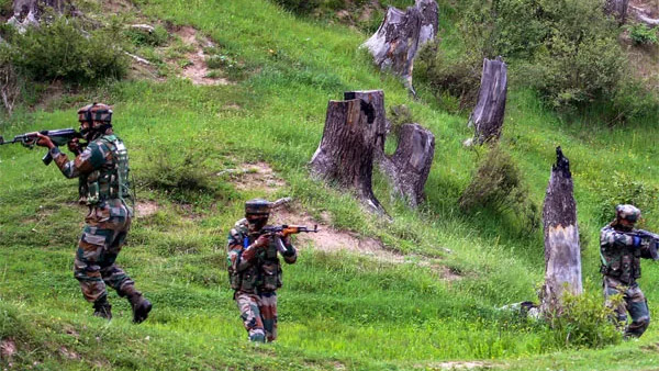 Another massive encounter in Chhattisgarh Five Maoists killed two jawans injured