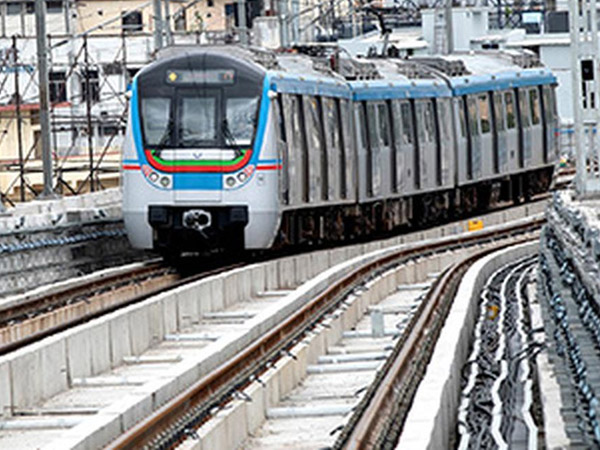 Metro MD NVS Reddy responded to the technical problem in Hyderabad Metro trains