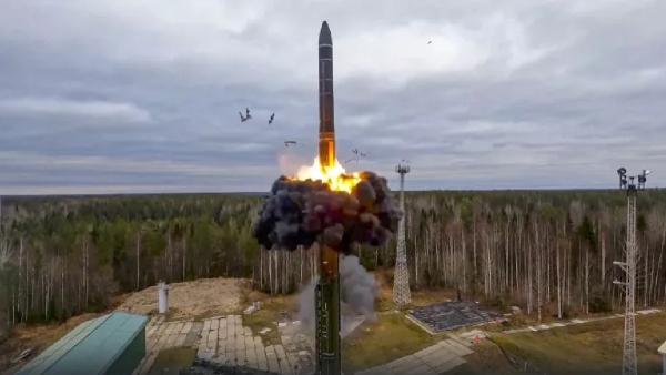 Russia launches inter continental ballistic missile on Kyiv rehearsal to nuke attack Russia launches inter continental ballistic missile on Kyiv rehearsal to nuke attack