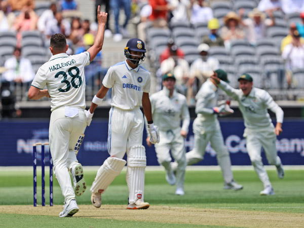 IND vs AUS Josh Hazlewood ruled out of the 2nd test against India Abbott and Doggett added IND vs AUS Josh Hazlewood ruled out of the 2nd test against India Abbott and Doggett added