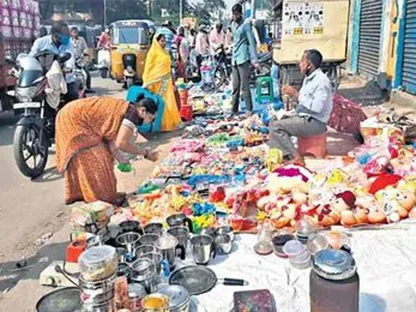Discover the Allure of Hyderabad s Iconic Jummerat Bazaar