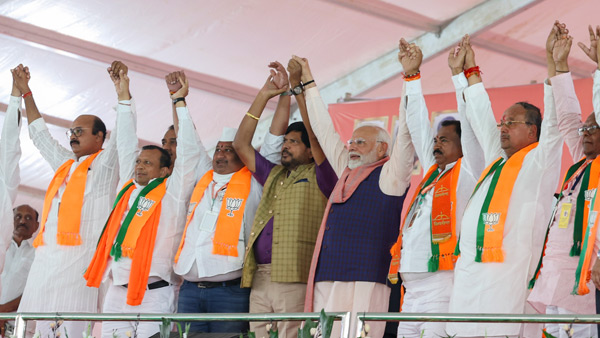Key Factors works behind Mahayuti huge win in Maharashtra Elections see details