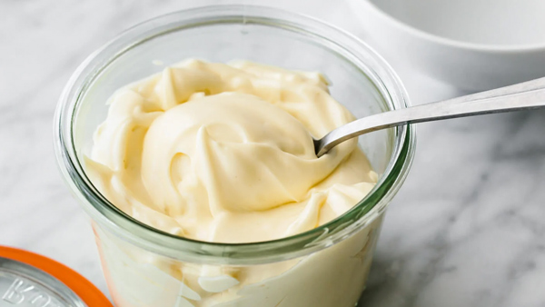 Eating mayonnaise But these are the health problems that can get you