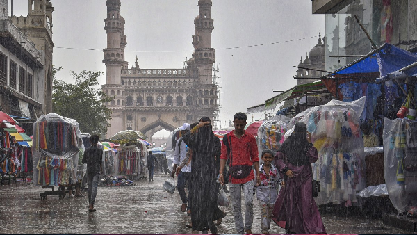The Meteorological Department has said that rains are likely for the next four days in telangana The Meteorological Department has said that rains are likely for the next four days in telangana