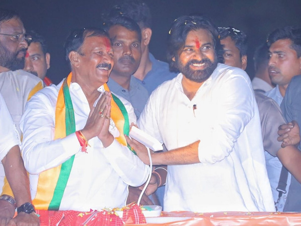 All eyes on those Results Maharashtra Assembly constituencies where AP Deputy CM Pawan Kalyan campaigned