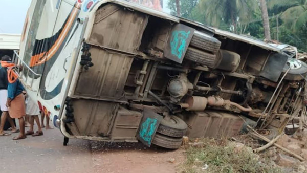A mini bus carrying Ayyappa devotees from Karnataka met with an accident at Kannur 3rd in a row