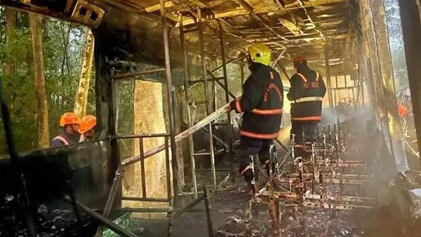 KSRTC bus set to carry Sabarimala Ayyappa devotees was gutted fire near Pamba