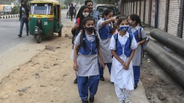 All schools in Delhi closed due to air pollution