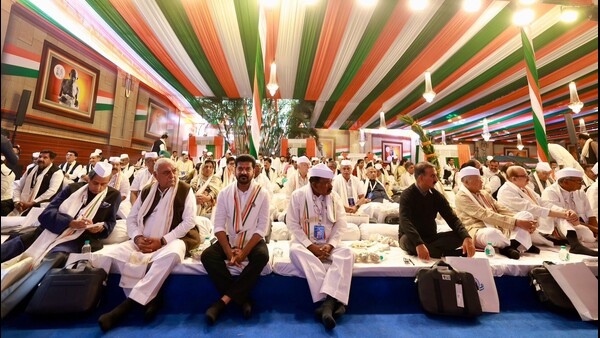 CWC approves CM Revanth Reddy s caste census proposal