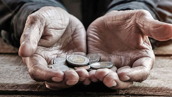 Police register FIR against people giving money to beggars in Indore