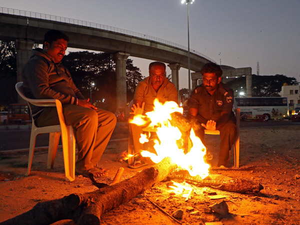 Cold Wave grips Delhi-NCR and other cities