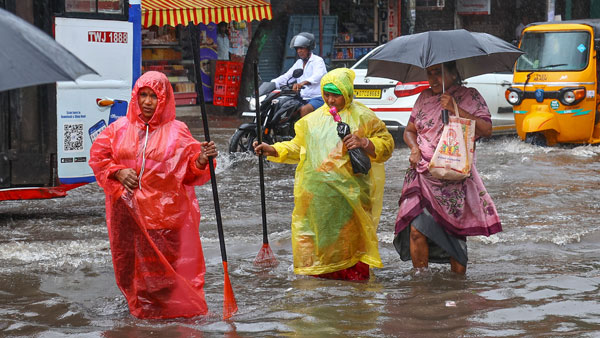 Telangana rains update fengal cyclone effect on telangana districts IMD latest alert