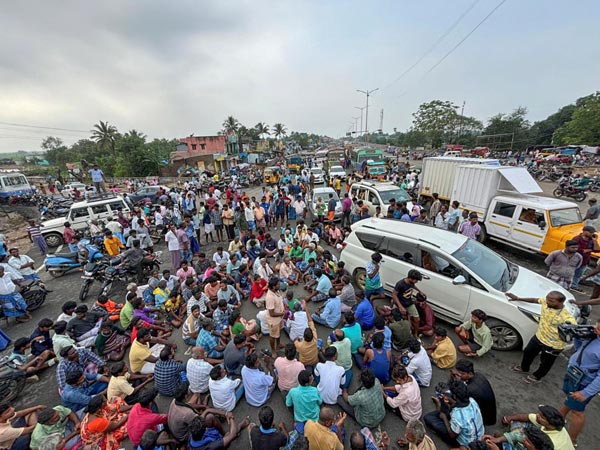 Centre approved release of Rs 944 80 cr to Tamil Nadu to help the People affected by Cyclone Fengal Centre approved release of Rs 944 80 cr to Tamil Nadu to help the People affected by Cyclone Fengal