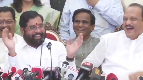 Hilarious moment from the Press Conference of Devendra Fadnavis Eknath Shinde and Ajit Pawar