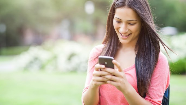 What is the nature of a texting person