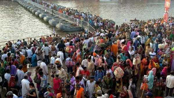 TTD super news about Tirumala Srivaru for devotees going to Maha Kumbh Mela 2025