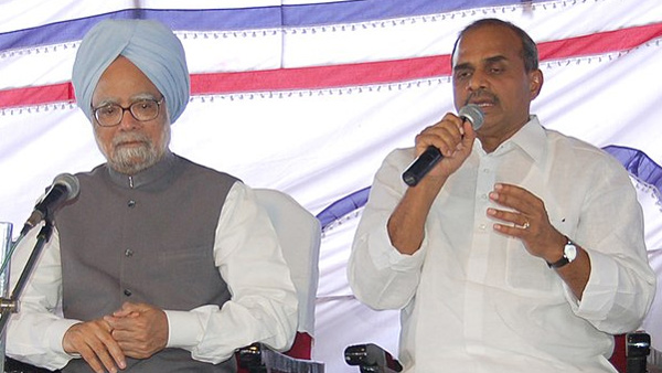 Former PM Manmohan emotional Attachment with YSR and Telugu states Details here