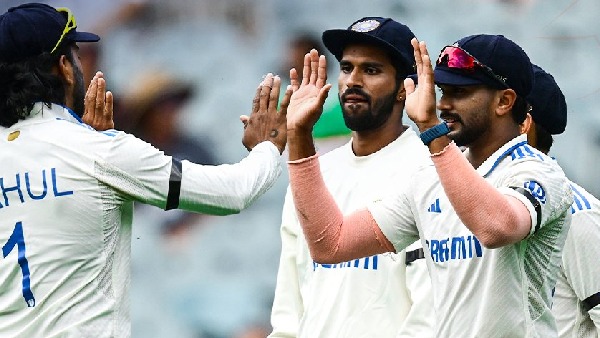 IND vs AUS Team India paid tribute to former PM Dr Manmohan Singh by wearing black armbands