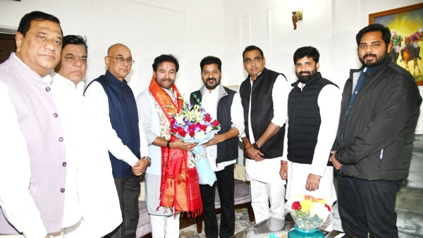 CM Revanth Reddy and a group of ministers met several Union Ministers in Delhi CM Revanth Reddy and a group of ministers met several Union Ministers in Delhi