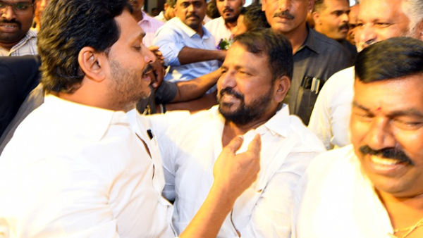 Sake Sailajanath To Join In Ysrcp