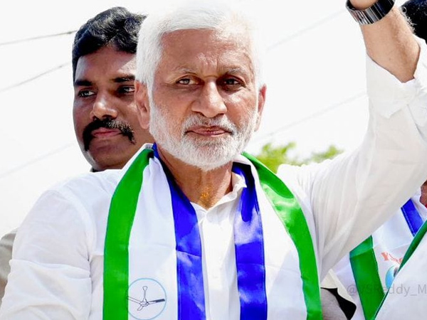 TDP leader Buddha Venkanna lodged a complaint against YSRCP s MP Vijayasai Reddy