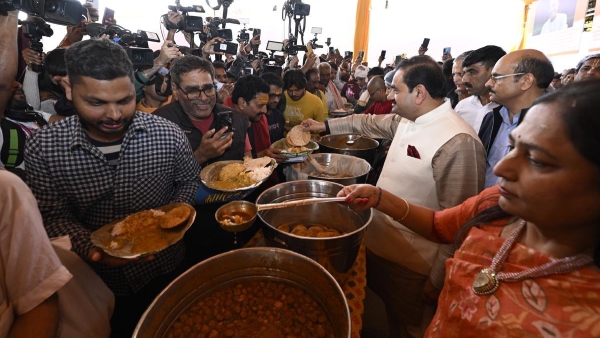 Gautam Adani Visits Prayagraj and ISKCON A Blend of Service and Spirituality