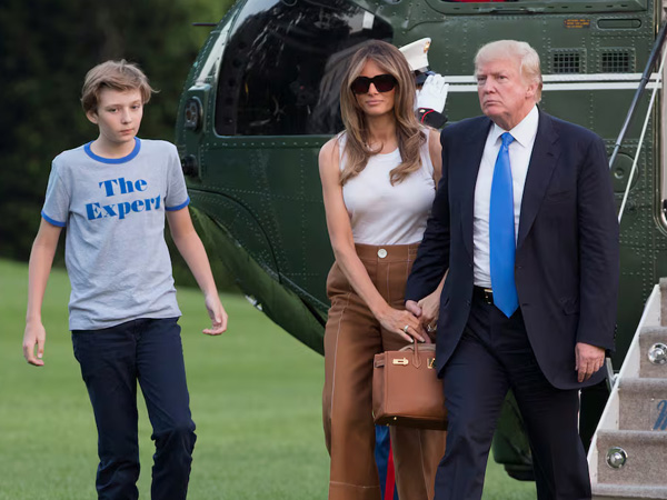Donald Trump arrived in Washington DC along with his wife Melania and son Barron Trump Donald Trump arrived in Washington DC along with his wife Melania and son Barron Trump