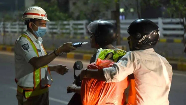 1184 drunk and drive cases were regiseed in Hyderabad during New Year 2025 eve