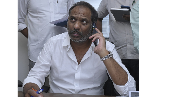 Jagan s family looted 8 lakh crores Minister Gottipati Ravikumar Jagan s family looted 8 lakh crores Minister Gottipati Ravikumar