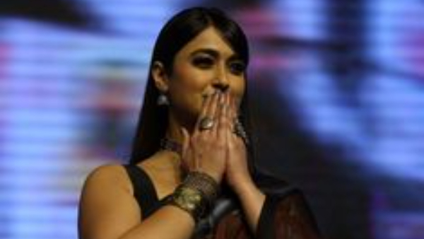 telugu satr heroine pregnant for the second time