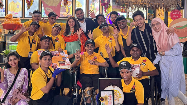 Jeet Adani along with his fianc e Diva Jaimin Shah visited Mitti Cafe