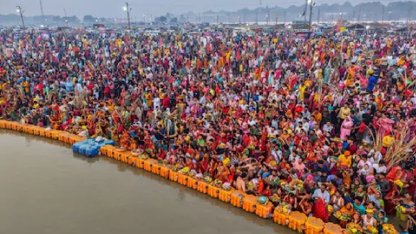 Maha Kumbh crosses 15cr devotees record another 10cr expected on mauni amavasya