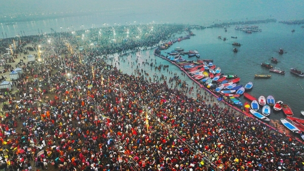 Attack on Tapti-Ganga Express en route to the Mahakumbh 2025 rising incidents against Hindu celebrations
