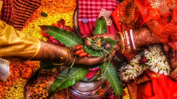 Groom Turns Priest A Unique Wedding Ceremony in Saharanpur