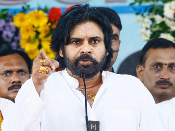 Shock for Pawan Kalyan ttd officials neglected pawan orders in Tirumala stampede incident