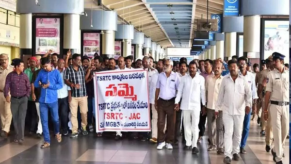 TSRTC unions JAC decided to issue Strike notice to MD on demand to resolve pending issues