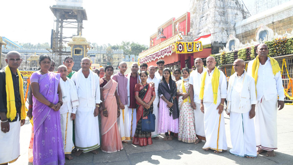 Tirupati Stampede incident TTD arranged special darshan at Tirumala for another 28 injured Devotees