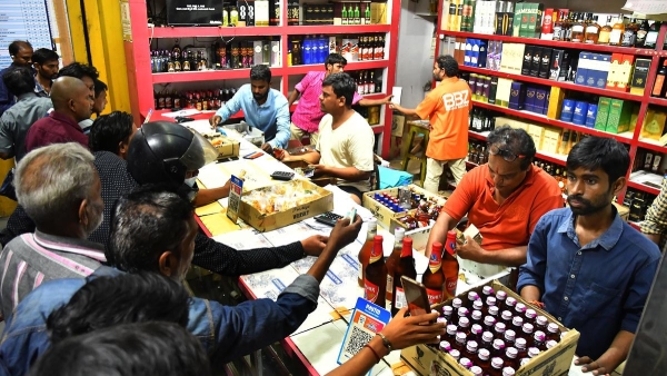 Liquor sales in Telangana sets a new record in one month time highest revenue for state treasury Liquor sales in Telangana sets a new record in one month time highest revenue for state treasury
