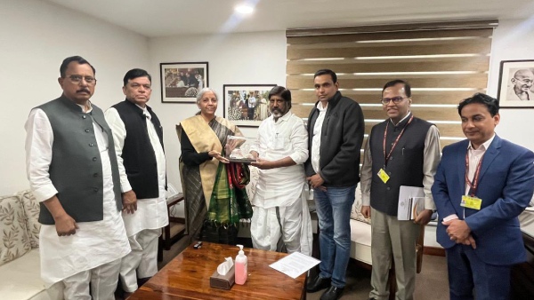 Bhatti Vikramarka requests Union Minister Nirmala Sitharaman to release funds due to Telangana