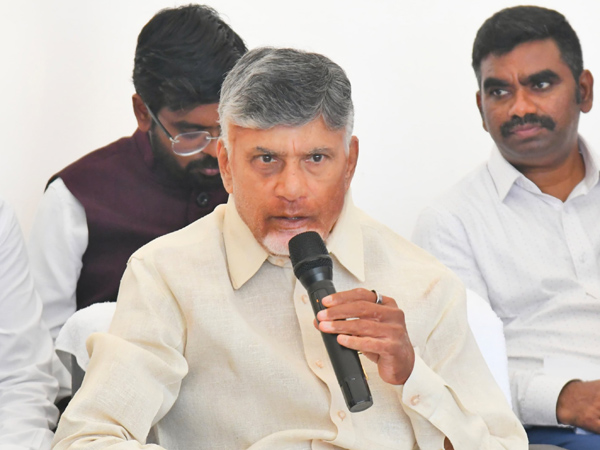 Chandra Babu decided to implement Three major schemes before June as decision in TDP Politburo