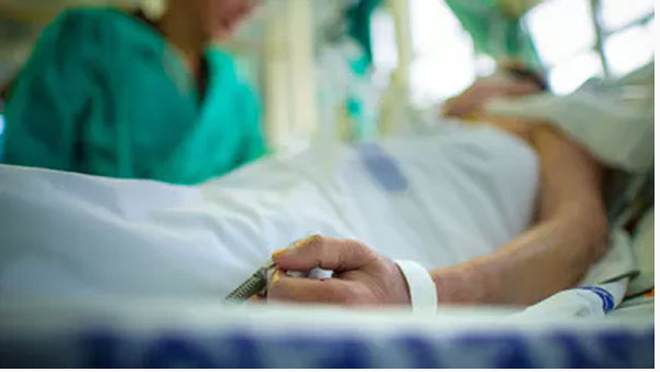 Triangle love story Two young women commit suicide for a young man One dead other one serious